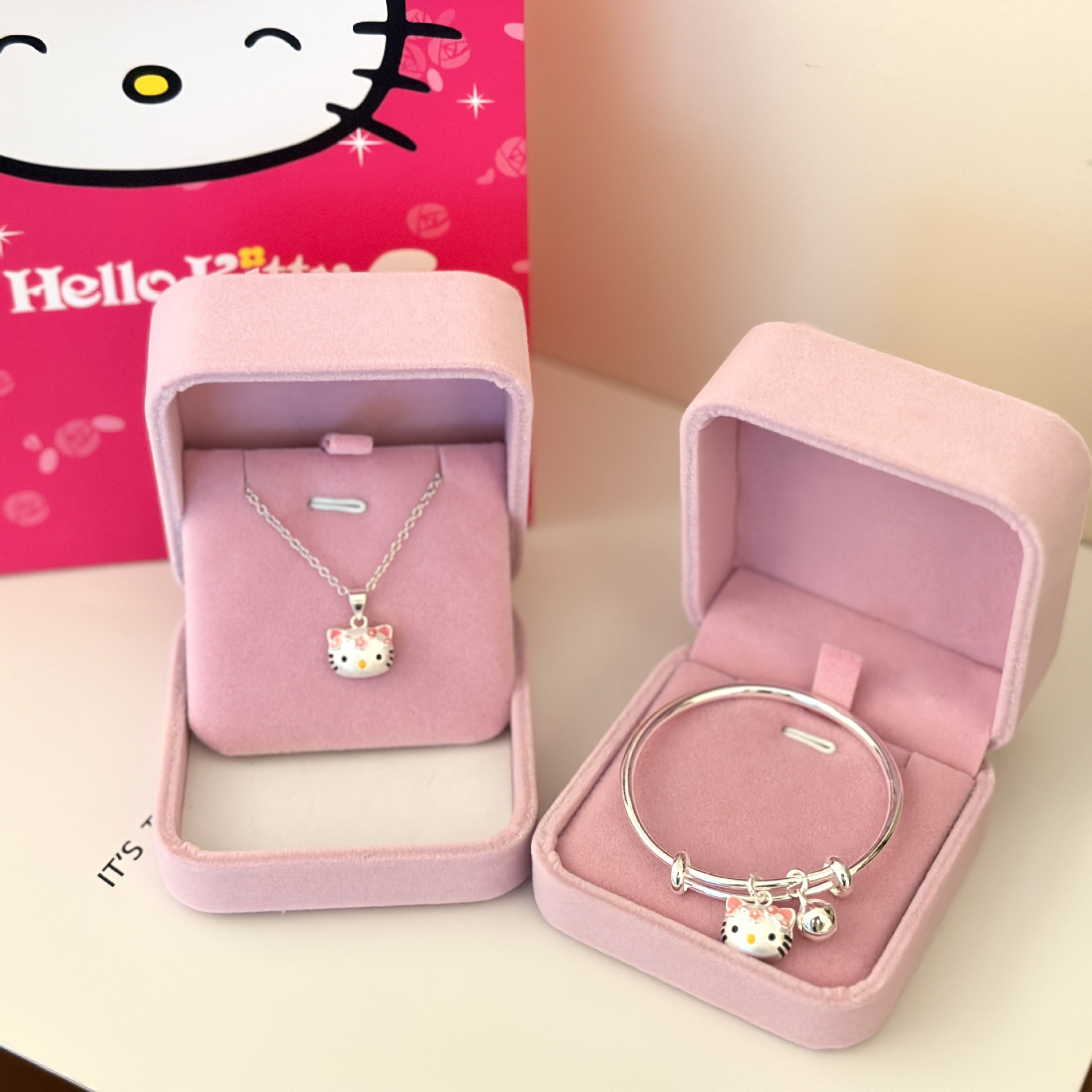 Birthday gift silver plated bracelet for women, sweet and cute Kitty pendant necklace baby children silver jewelry set for gift
