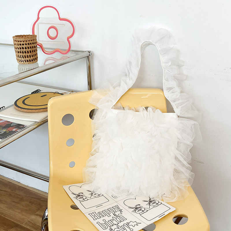 Sweet Girl Style Lace Pleated Bag Lace Soft Mesh Splicing Handbag Celebrity Style Underarm Shoulder Bag
