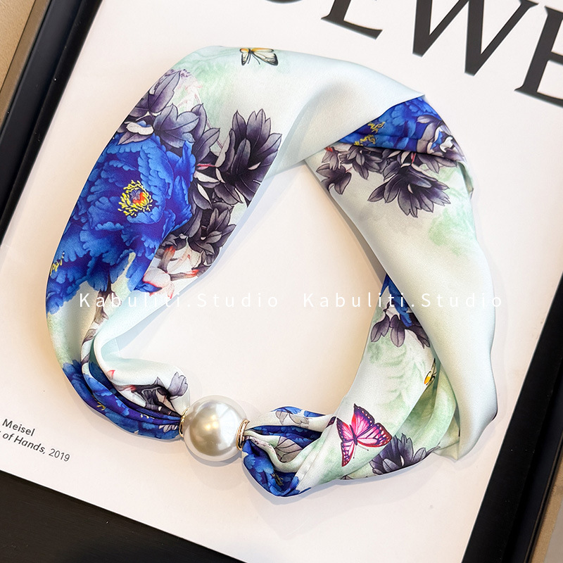 蝶舞蓝牡丹珠扣-米蓝 · 12-47cm
