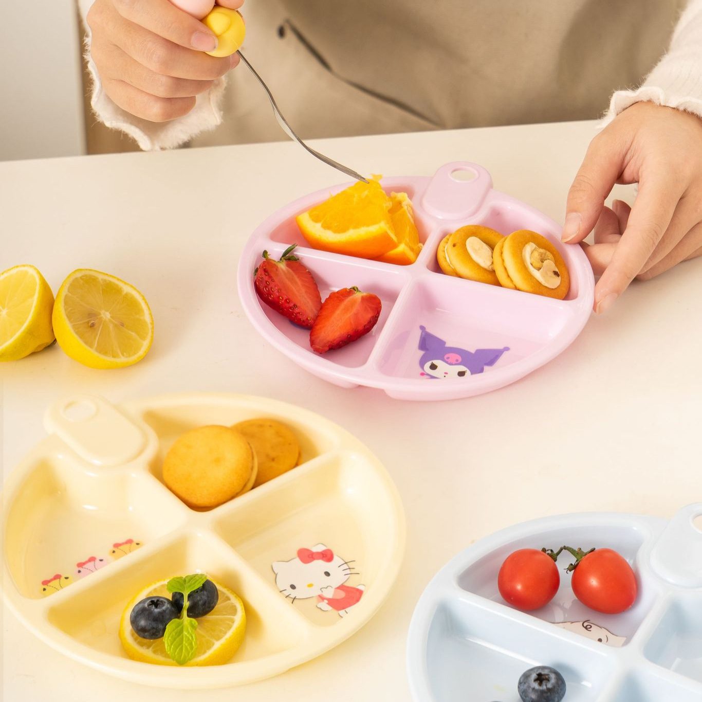 Sanrio Official Divided Plate Kitchen Green Onion Ginger Garlic Prep Plate Snack Plate Fruit Plate Bone Plate Dip Plate
