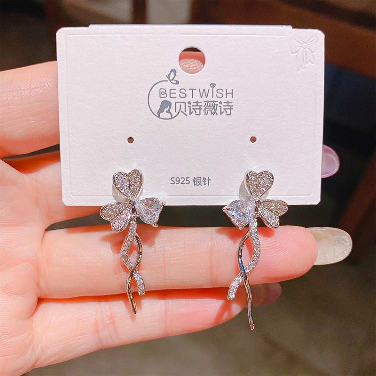 [Cost-effective collection 2] Real gold electroplated zircon silver needle earrings, wind quality earring accessories