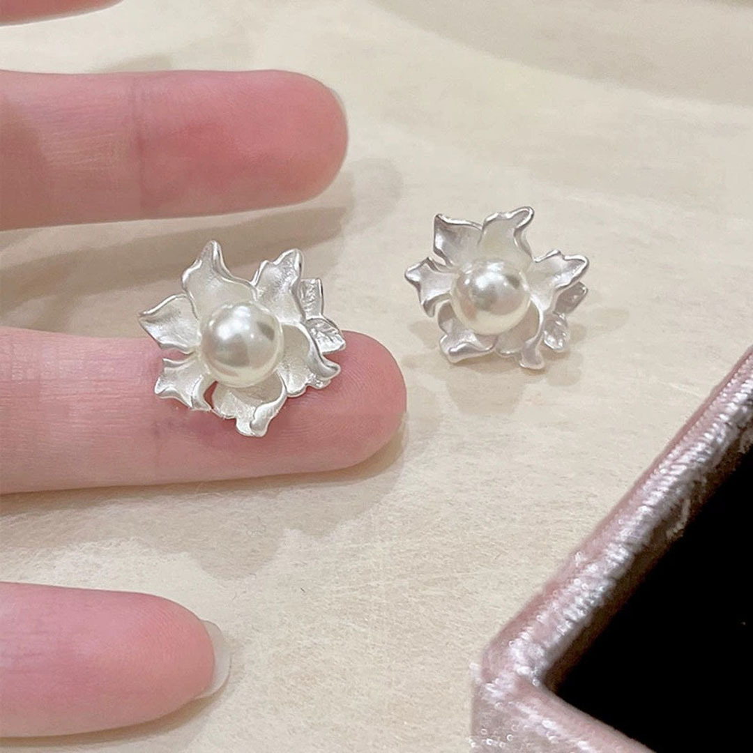 S925 Silver Needle Natural Freshwater Pearl Jasmine Flower Earrings Women Niche Earrings
