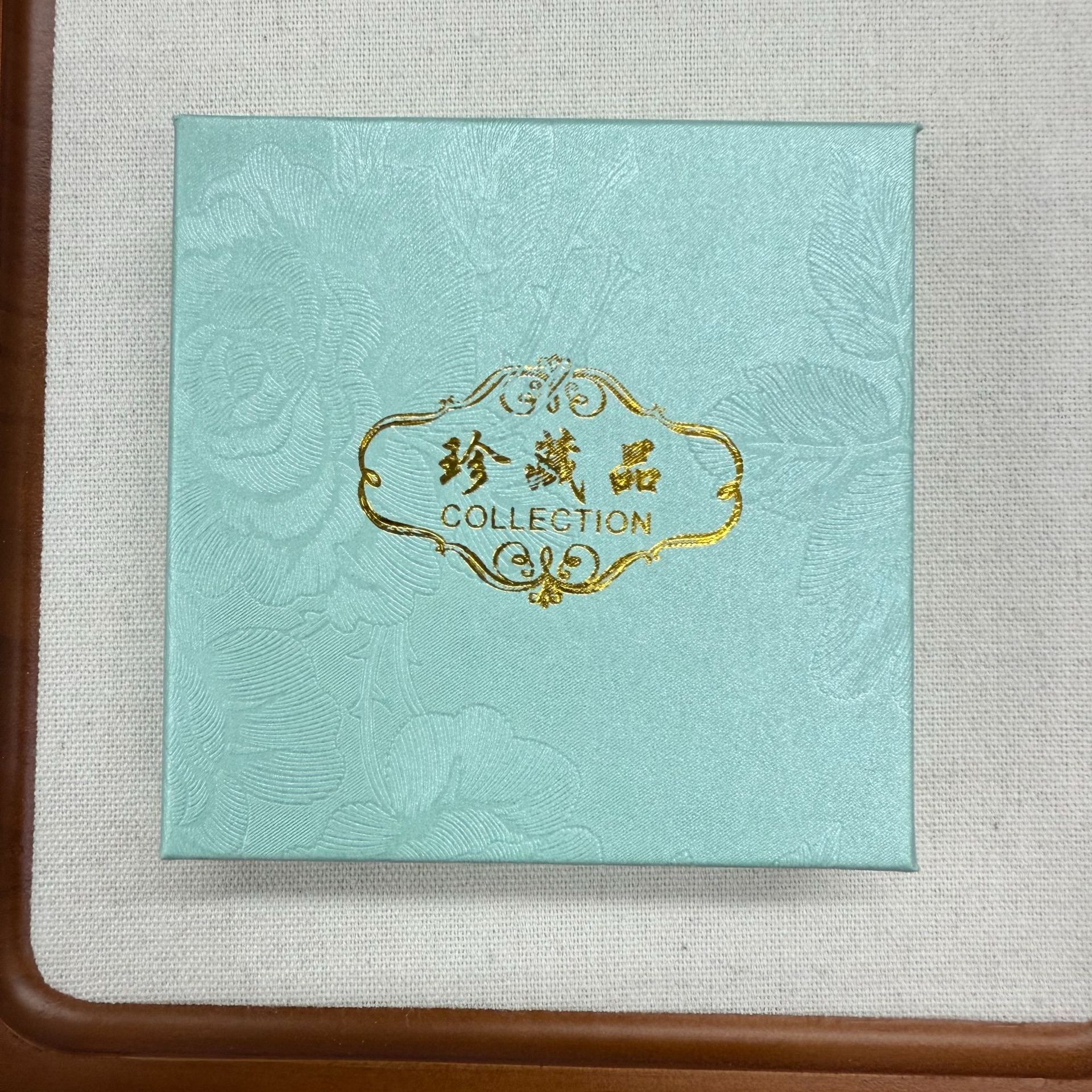 Han Jie Crystal Jewelry Gift Box Packaging Jewelry Box Seamless Delivery After-sales Card Magnetic Stone