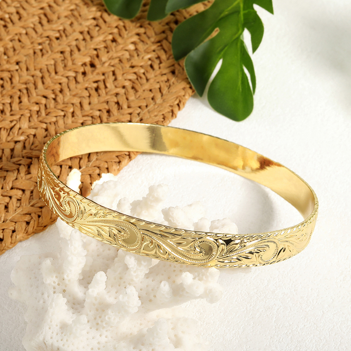 New Hawaiian Style Vine Frangipani Bracelet Copper Plated 14K Real Gold Bangle Beach Vacation Style Accessories