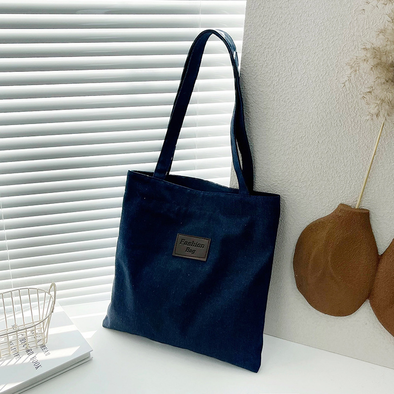 2026 spring new denim single shoulder bag large capacity mom shopping bag commuting simple student bag