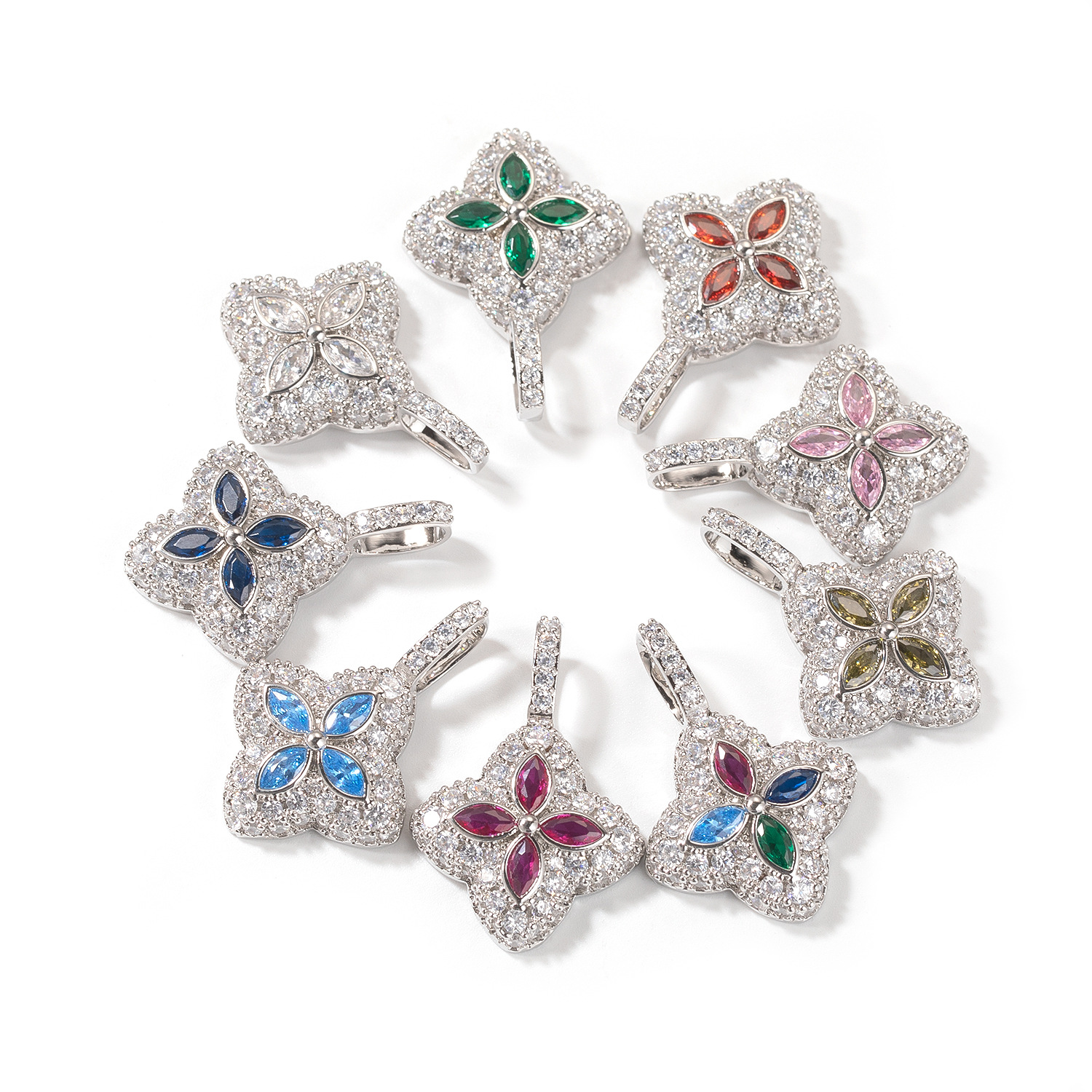 Hip Hop Vintage Four-Leaf Clover Pendant Sweater Necklace Exquisite Colorful Four-Leaf Clover Necklace Women