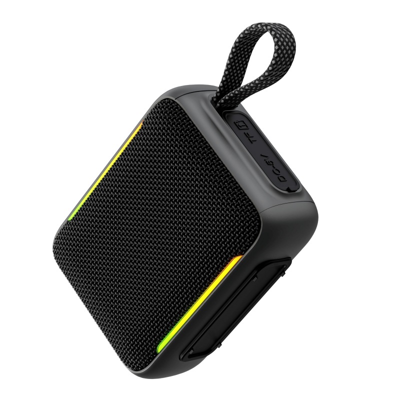 Custom g05 Bluetooth speaker subwoofer heavy bass gift IPX8 waterproof Bluetooth speaker custom