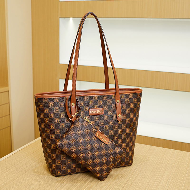 Large bag women's 2026 new autumn and winter large capacity tote bag women's commuting single shoulder handbag