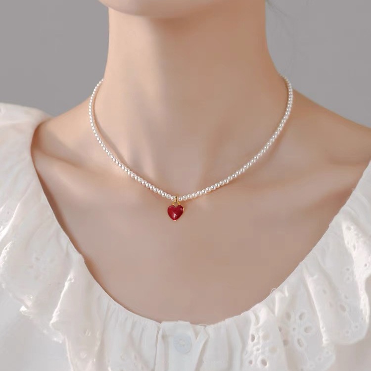3mm high-luster round cubic zirconia imitation pearl necklace for women, alloy, wine red heart-shaped pendant, sweater chain, 2024 new