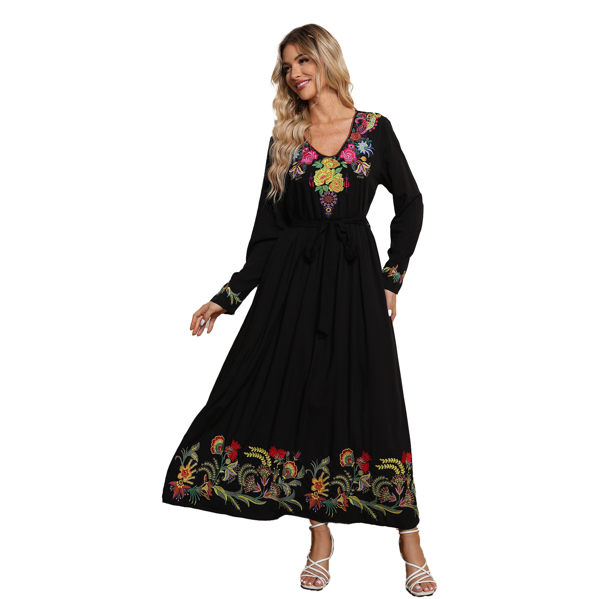 Embroidered dress women's independent station platform