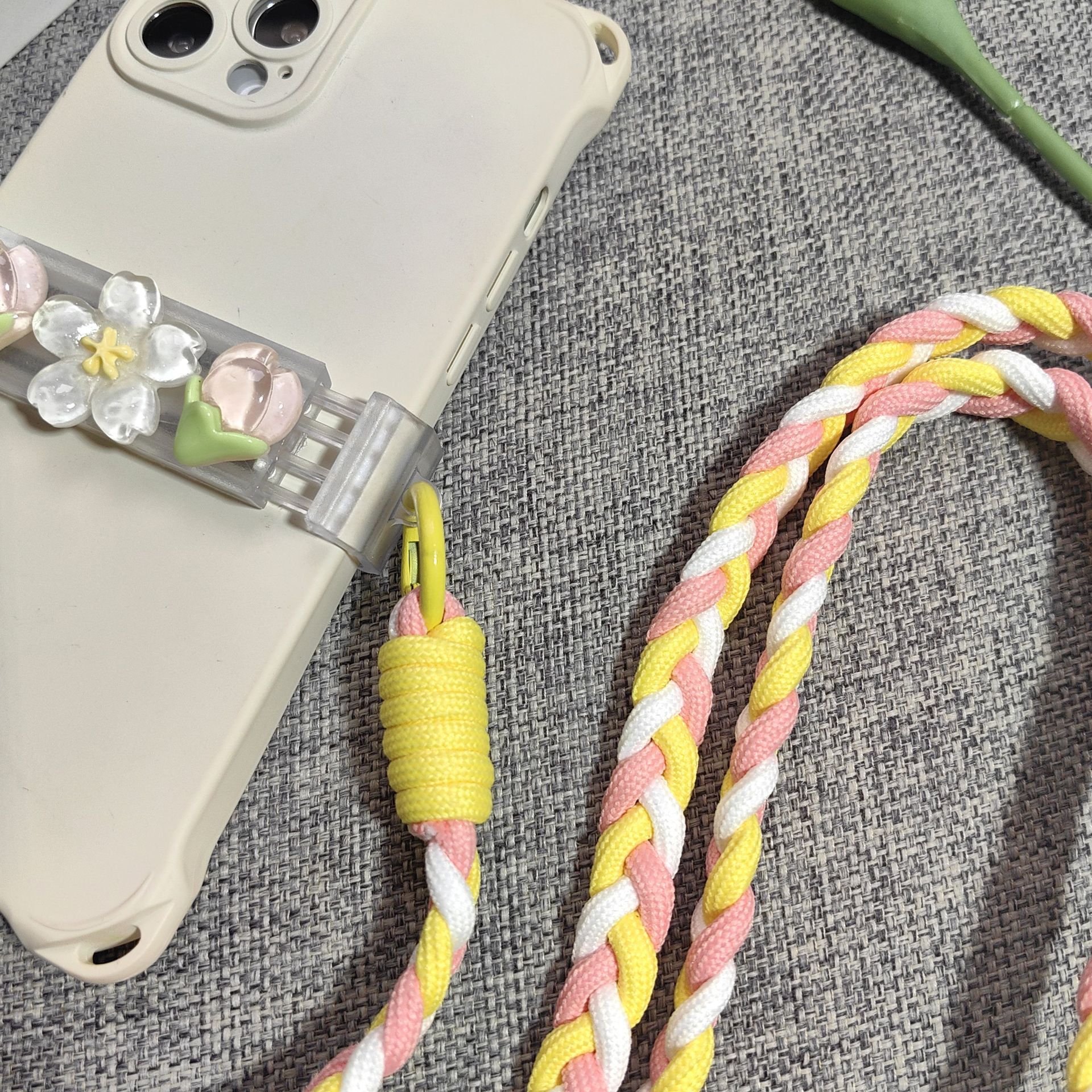 3D crystal flower back clip diagonal long rope Japanese and Korean girl back strap portable hanging ornament anti-loss accessory