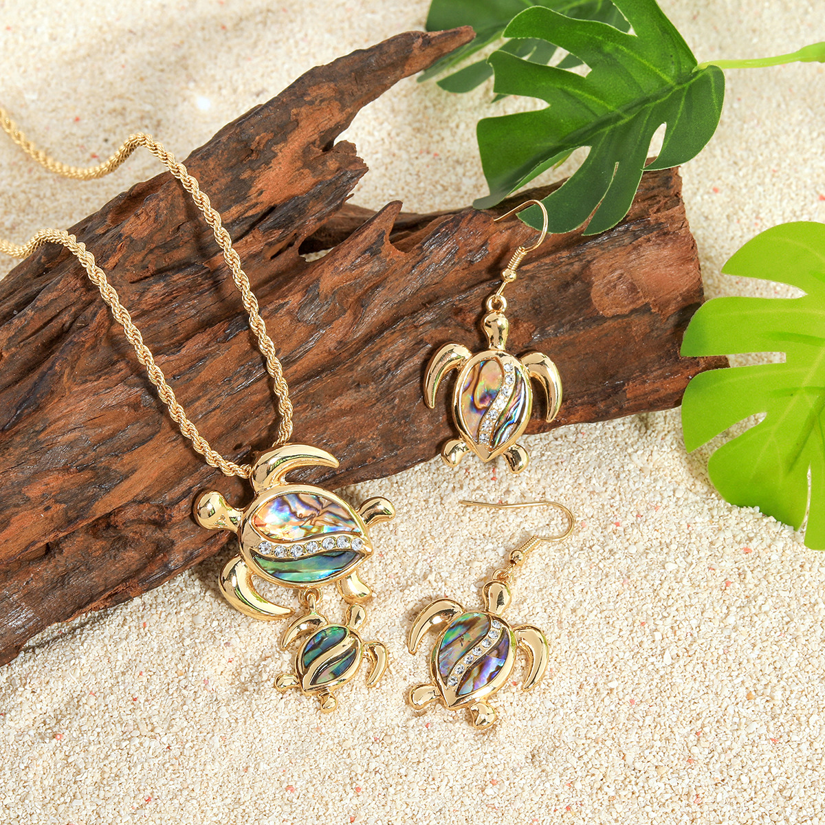Natural Abalone Shell Applique Turtle Jewelry Set Hawaiian Style Necklace Earrings Two-Piece Set