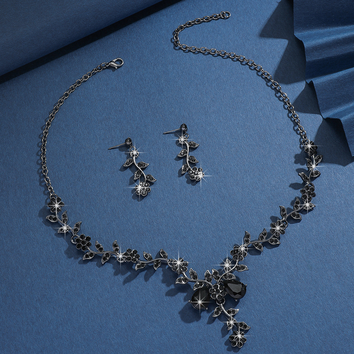 Bride Accessories Necklace Earrings Two-Piece Jewelry Set