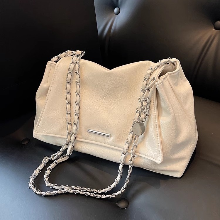 Large Capacity Underarm Bag Women's Bag 2026 Autumn Winter New Textured Trendy Tote Bag Single Shoulder Crossbody Bag