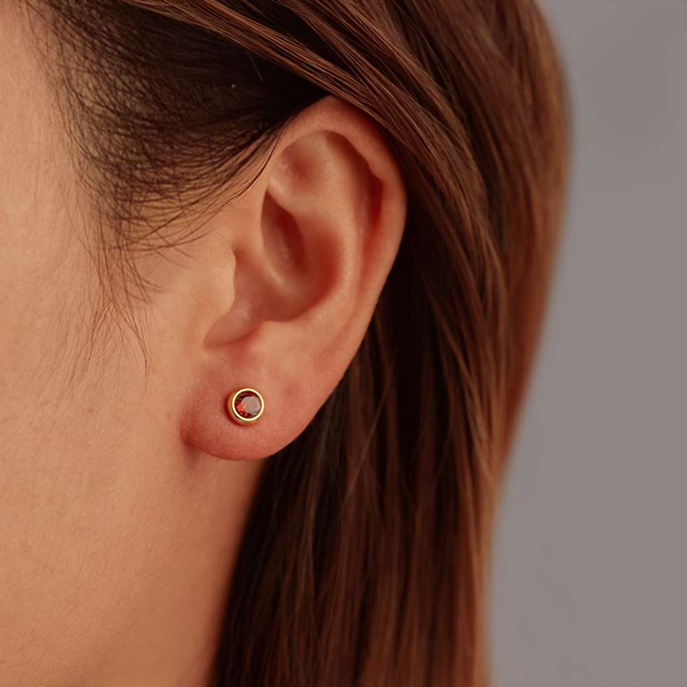 Exclusive round stainless steel zircon stud earrings for women, multi-color ear accessories, PVD 18K real gold ear