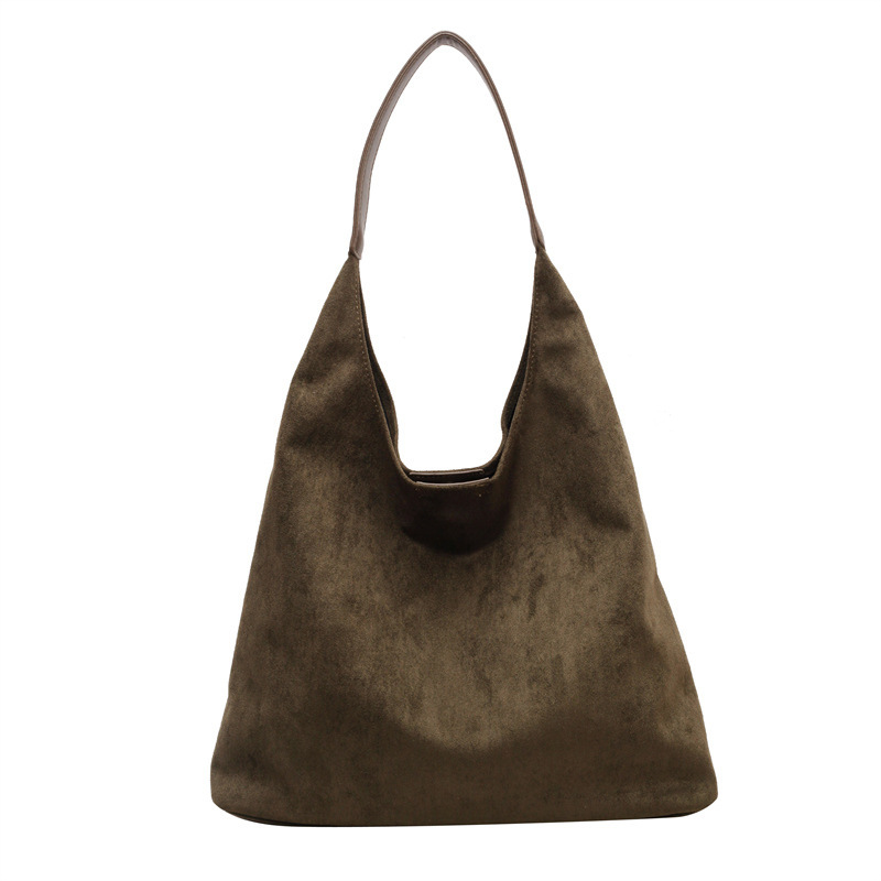 Leisure commuting large capacity bag women's 2024 new autumn winter deerskin velvet tote bag niche single shoulder bag