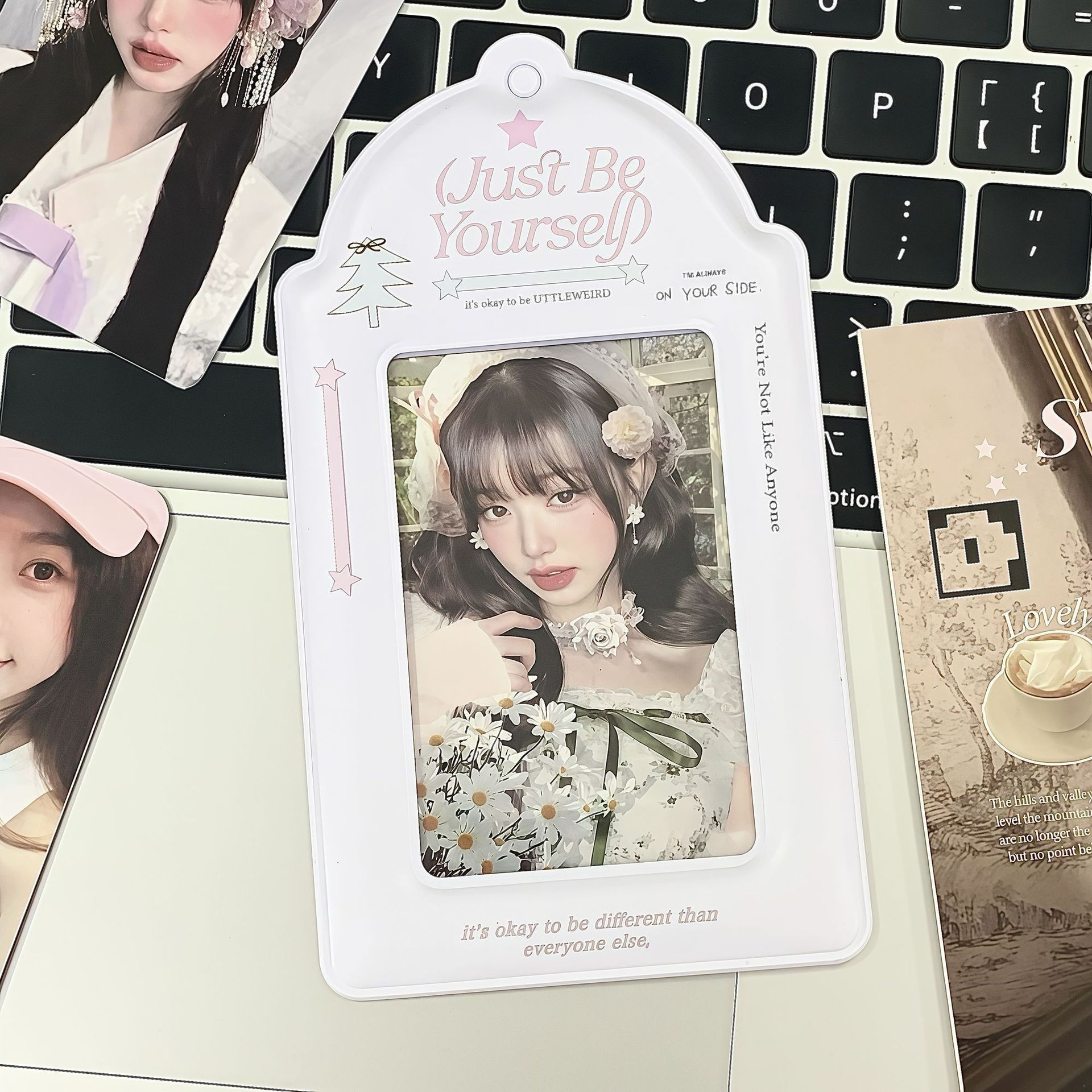 Cute idol card campus card storage display small card card holder pendant new card pack collection PVC card sleeve