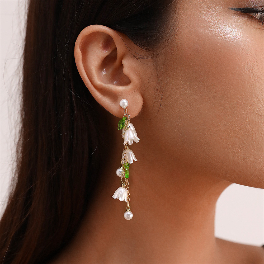 EZ4916 Long Tassel Lily of the Valley Earrings Pearl Flower Earrings Women's Accessories