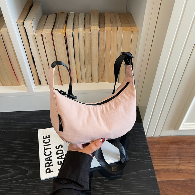2026 New Small Moon Bag Crossbody / Wide Underarm Crossbody Bag Women Canelé Style Outfit Outdoor Small Bag