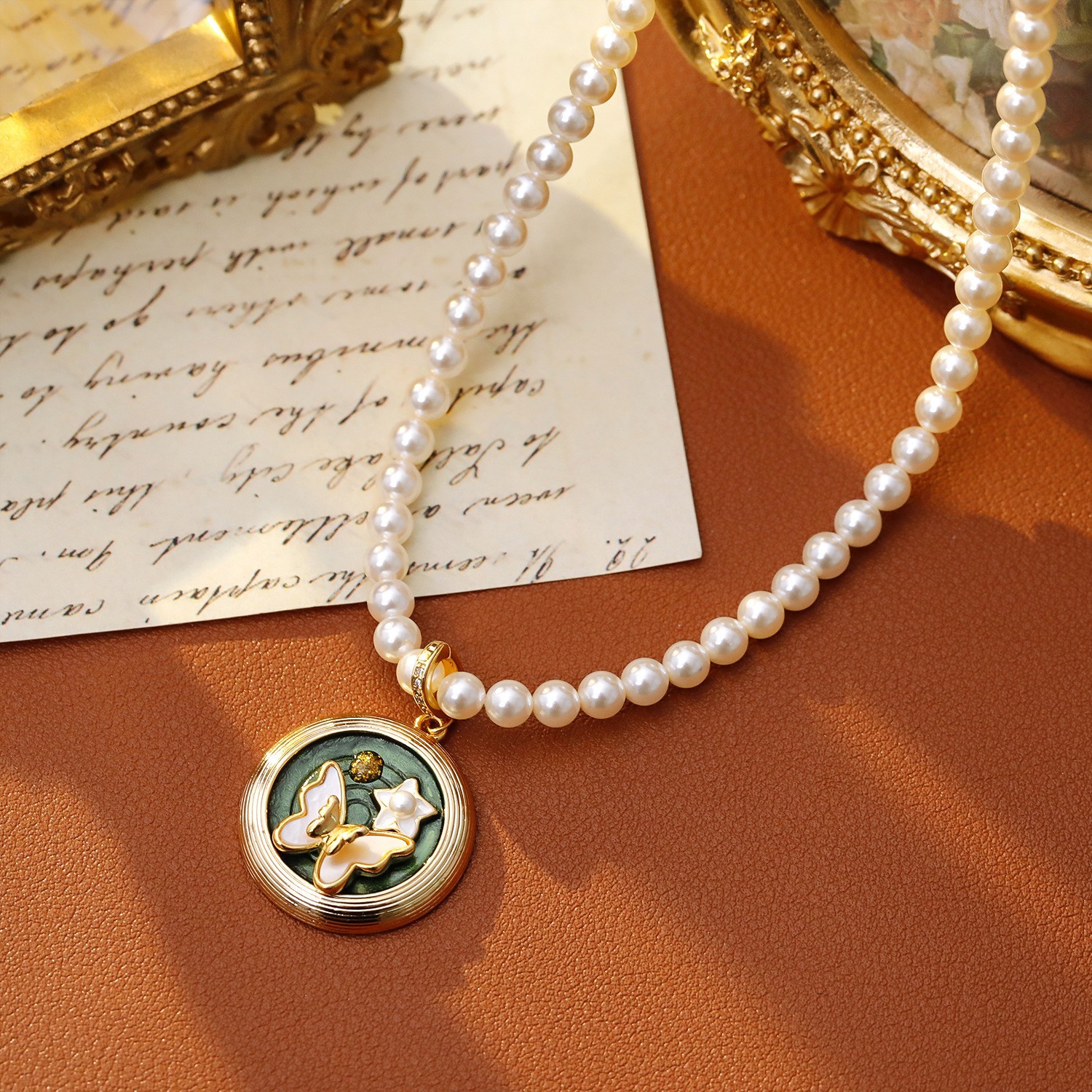 Monet Van Gogh Vintage Oil Painting Style Necklace Baroque Pearl Butterfly Petal Sweater Chain Pendant