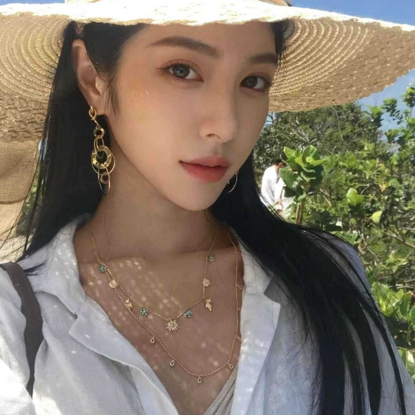 Gold Circle Tassel Earrings Elegant Exquisite Earrings