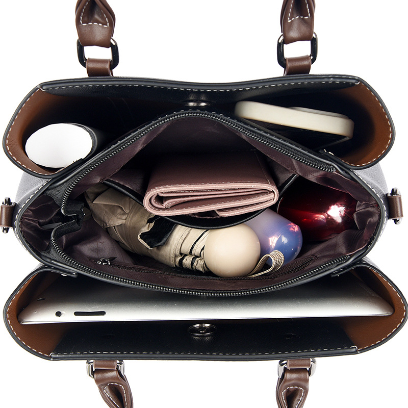 2026 New Shoulder Crossbody Bag Large Capacity Color Contrast Tote Commuter Handbag Women's Handbags
