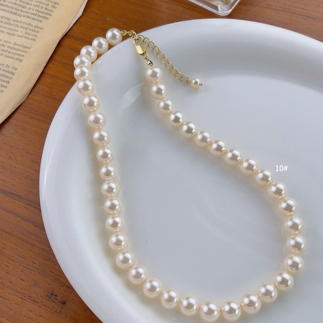 Oubiyabi Gentle Swarovski Imitation Pearl Necklace 24326