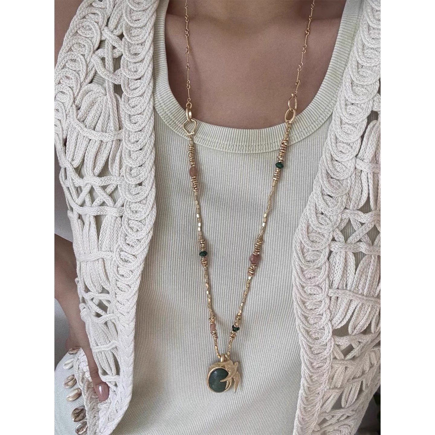 Exclusive Beaded Stone Feiyan Pendant Necklace Women Niche Summer New Long Necklace Sweater Chain