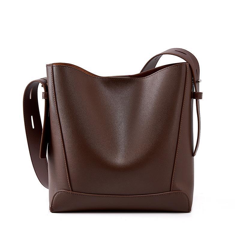Bags 2026 New Women's Underarm Crossbody Bag Single Shoulder Large Capacity Commuter Bucket Bag Casual One