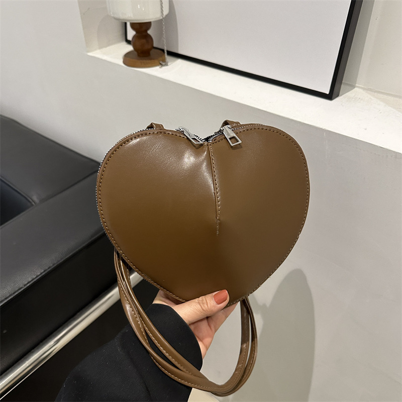 2026 New Love Bag Women Heart Phone Crossbody Bag Single Shoulder Bag