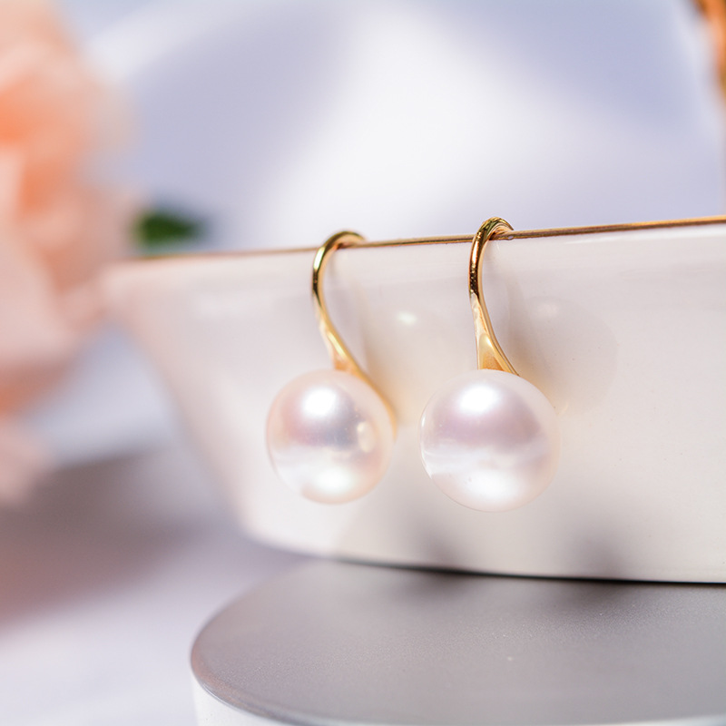 S925 Sterling Silver Natural Freshwater Pearl Earrings Women Summer Niche Earrings High Heel Ear Hooks