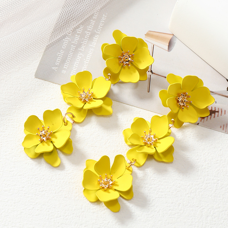 High-quality long dopamine flower earrings rose red ear studs