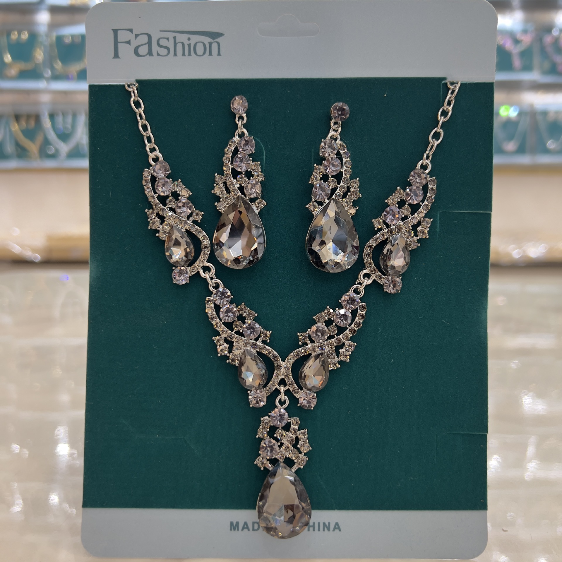 Alloy Rhinestone Set Necklace Earrings Two-Piece Wedding Jewelry Set for Women