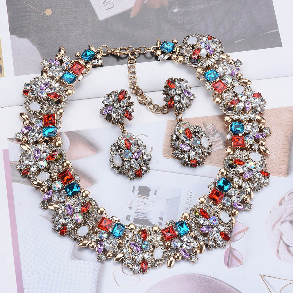 Green sweet collar women's necklace earring set