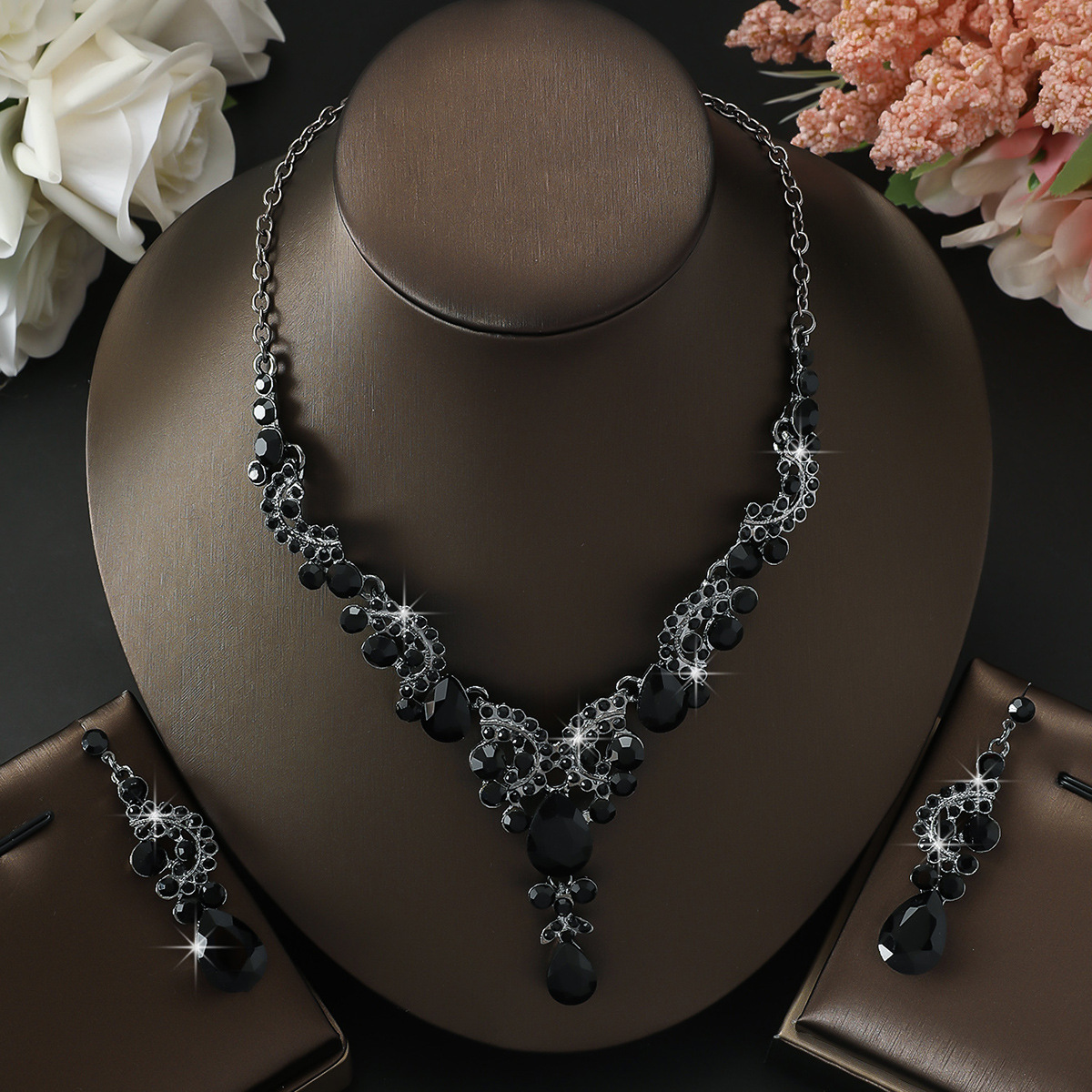Alloy Rhinestone Set Necklace Earrings Two-Piece Wedding Jewelry Set for Women