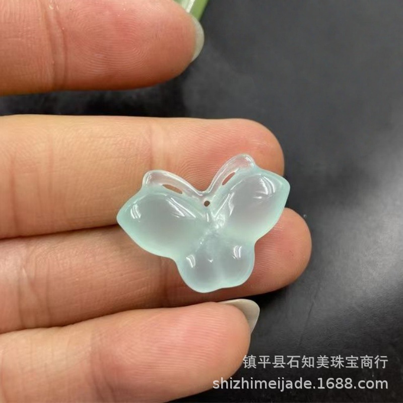 绳子随机配送 · 蓝玉髓蝴蝶（小号）