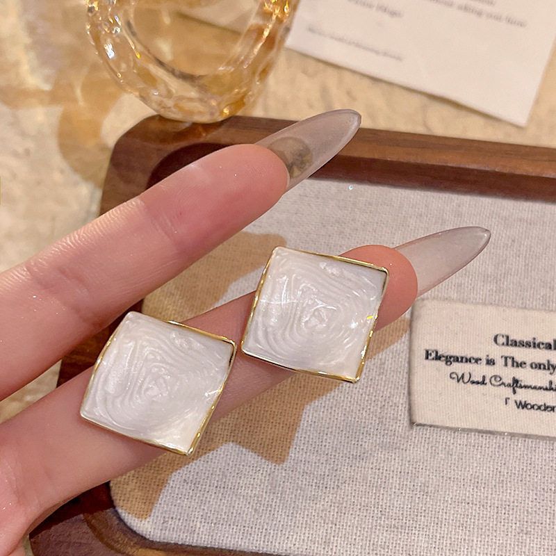 Irregular Geometric Enamel Drop Earrings Women 2025 New Stud Earrings Ear Accessories
