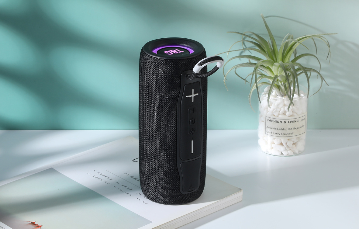 New TG682 Wireless Bluetooth Speaker TWS Tandem Outdoor Desktop Computer Subwoofer Card Slot Audio Gift