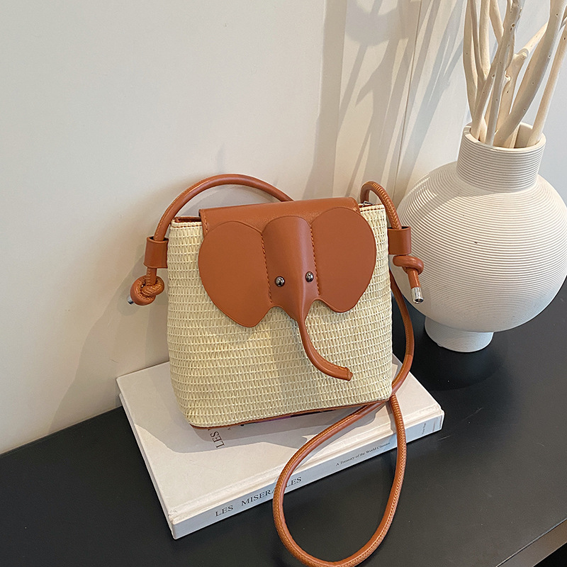 New Woven Bag Cartoon Little Elephant Single-Shoulder Crossbody Bag Zipper Vacation Beach Travel Shopping Cute for Women