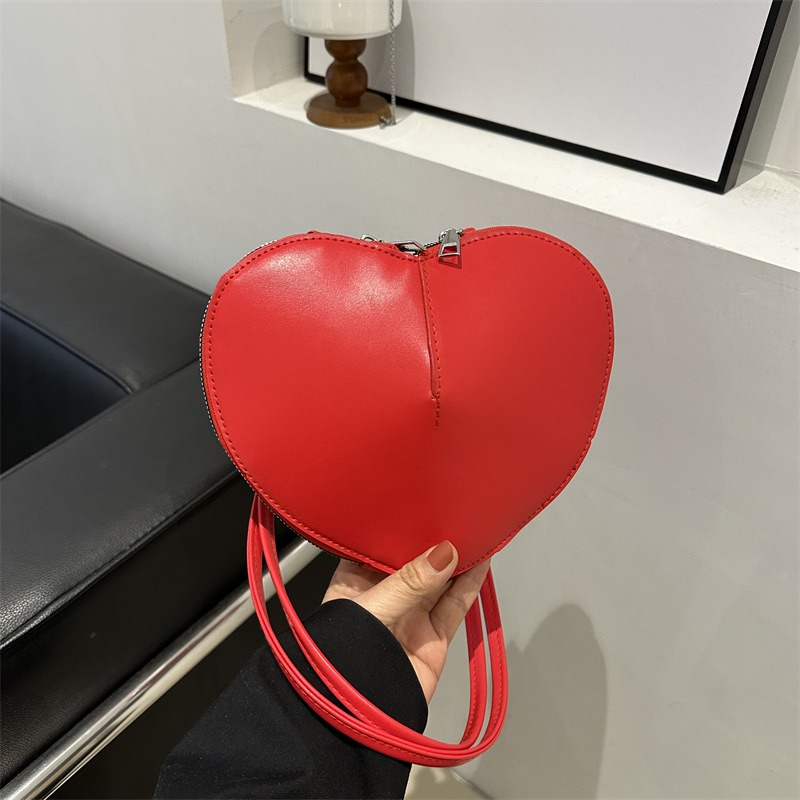 2026 New Love Bag Women Heart Phone Crossbody Bag Single Shoulder Bag