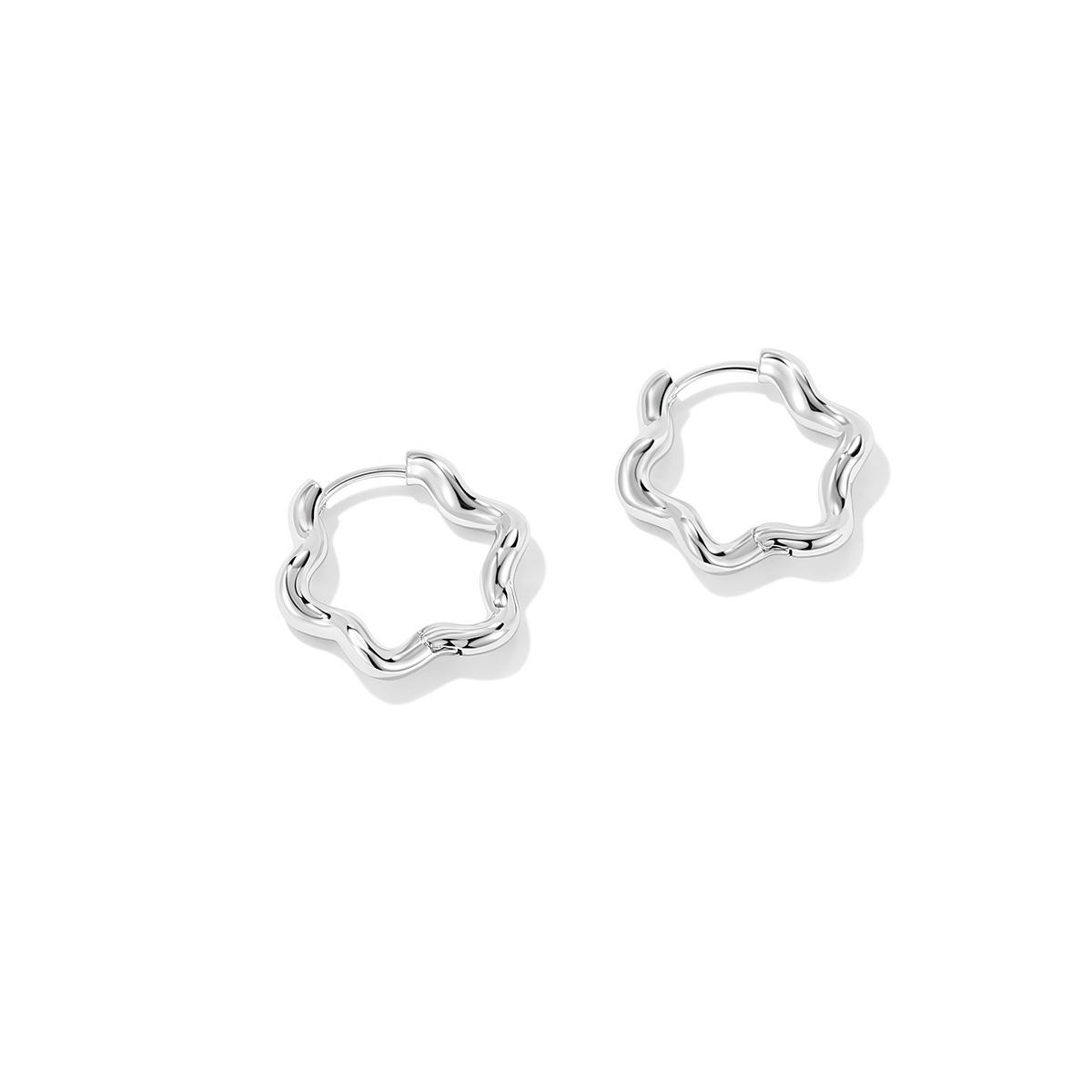 Coil Flower Ear Cuff Cute Playful Earring for Women Curve Wave Lace Earring Hollow