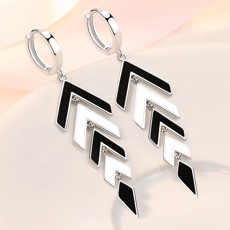 Earrings that rise higher and higher for women, arrow earrings, diamond-shaped earrings, drop earrings