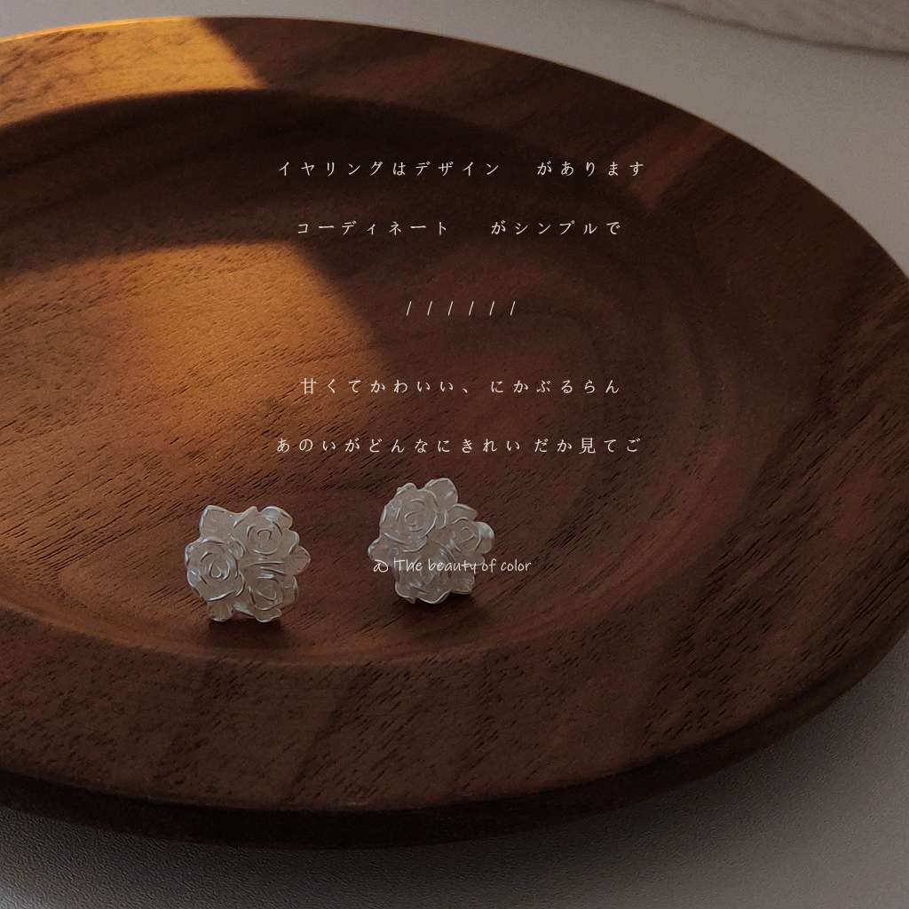 Very beautiful flower! Spring and summer silver needle earrings gentle sweet simple fresh rose earrings new earrings