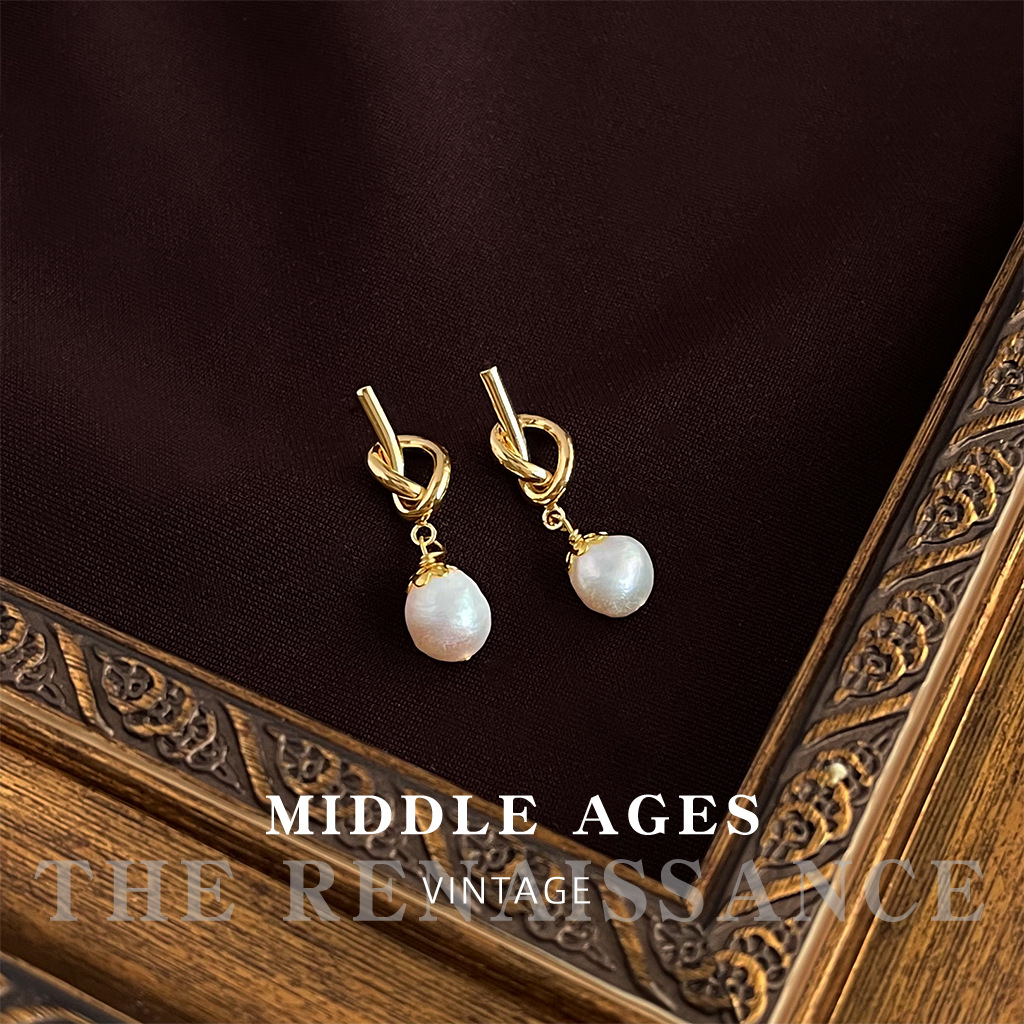 Vintage Baroque Freshwater Pearl Earrings Collection Court Style Mother-of-Pearl Flower Ear Accessories