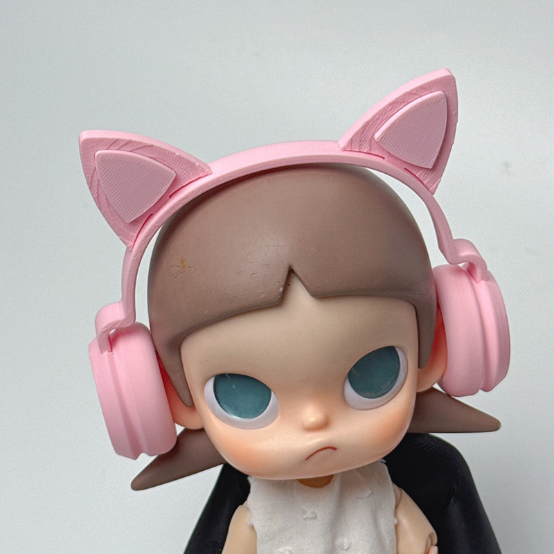 粉色M