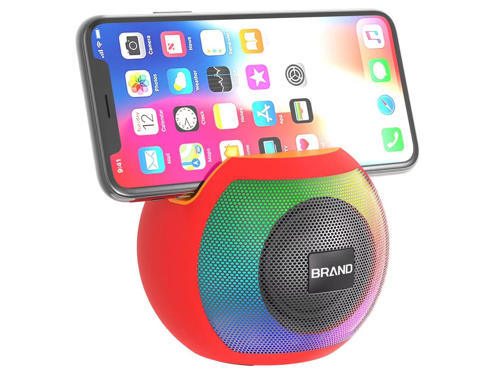P70 Bluetooth small speaker heavy bass high-definition sound quality outdoor portable speaker colorful colorful light speaker