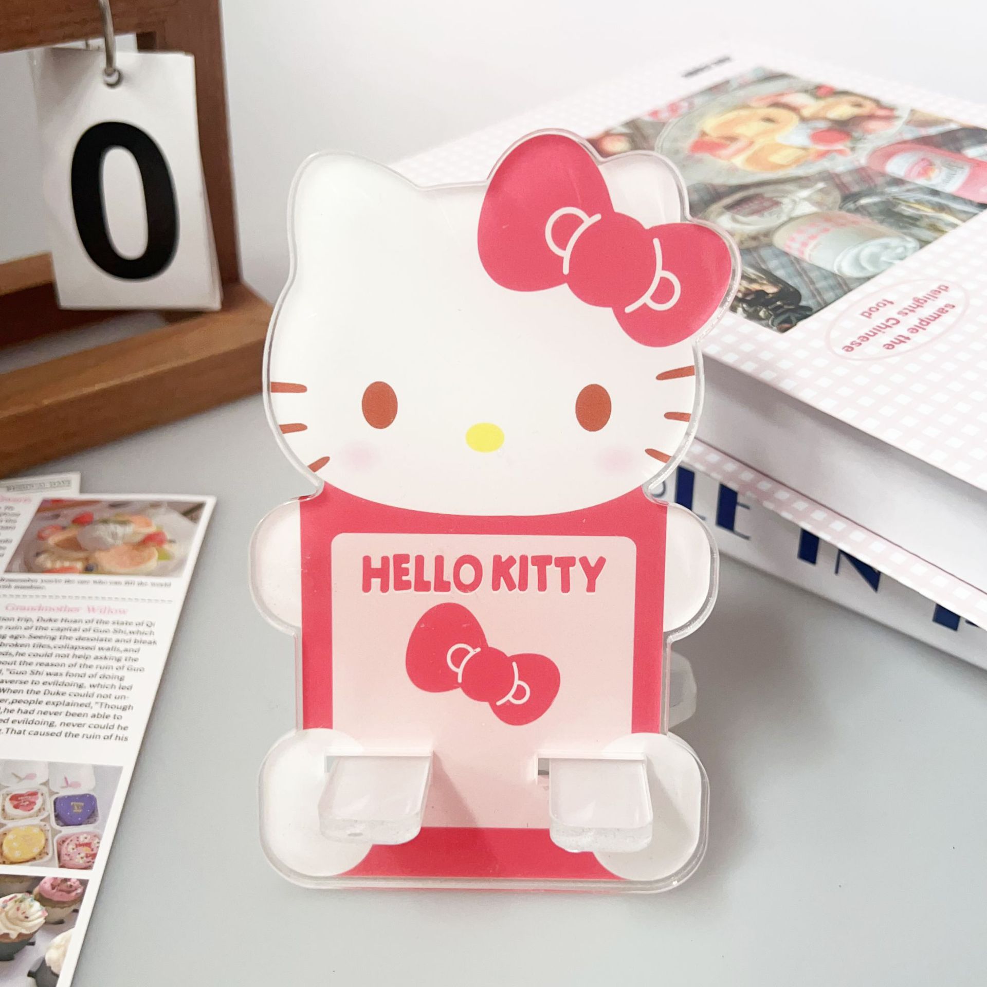 Thickened 5mm Cartoon Desktop Stand Acrylic Kuromi Pochacco Tablet Phone Stand