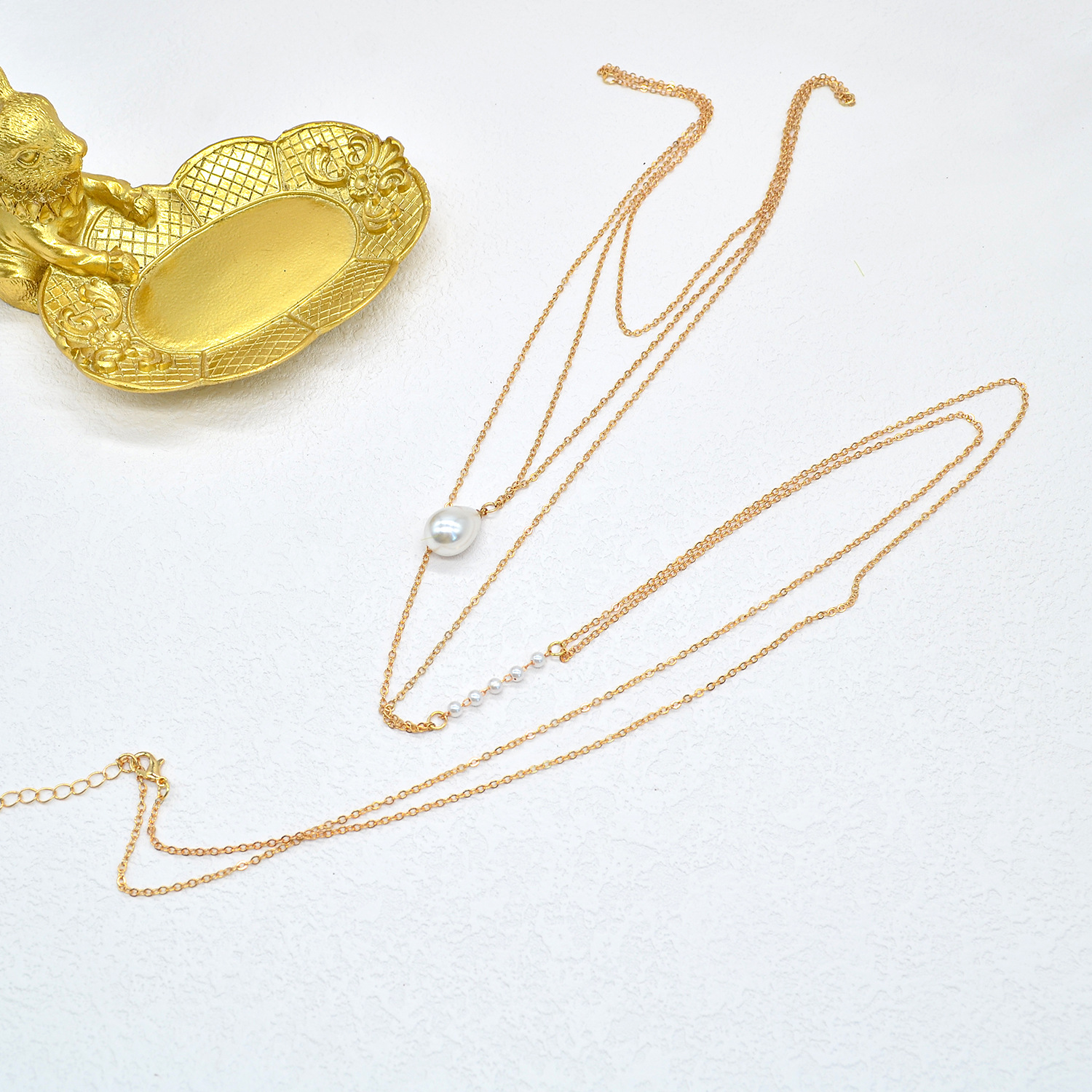2024 New Pearl Pendant Multi-Layer Back Chain Necklace Accessories Simple Pearl Tassel Back Chain