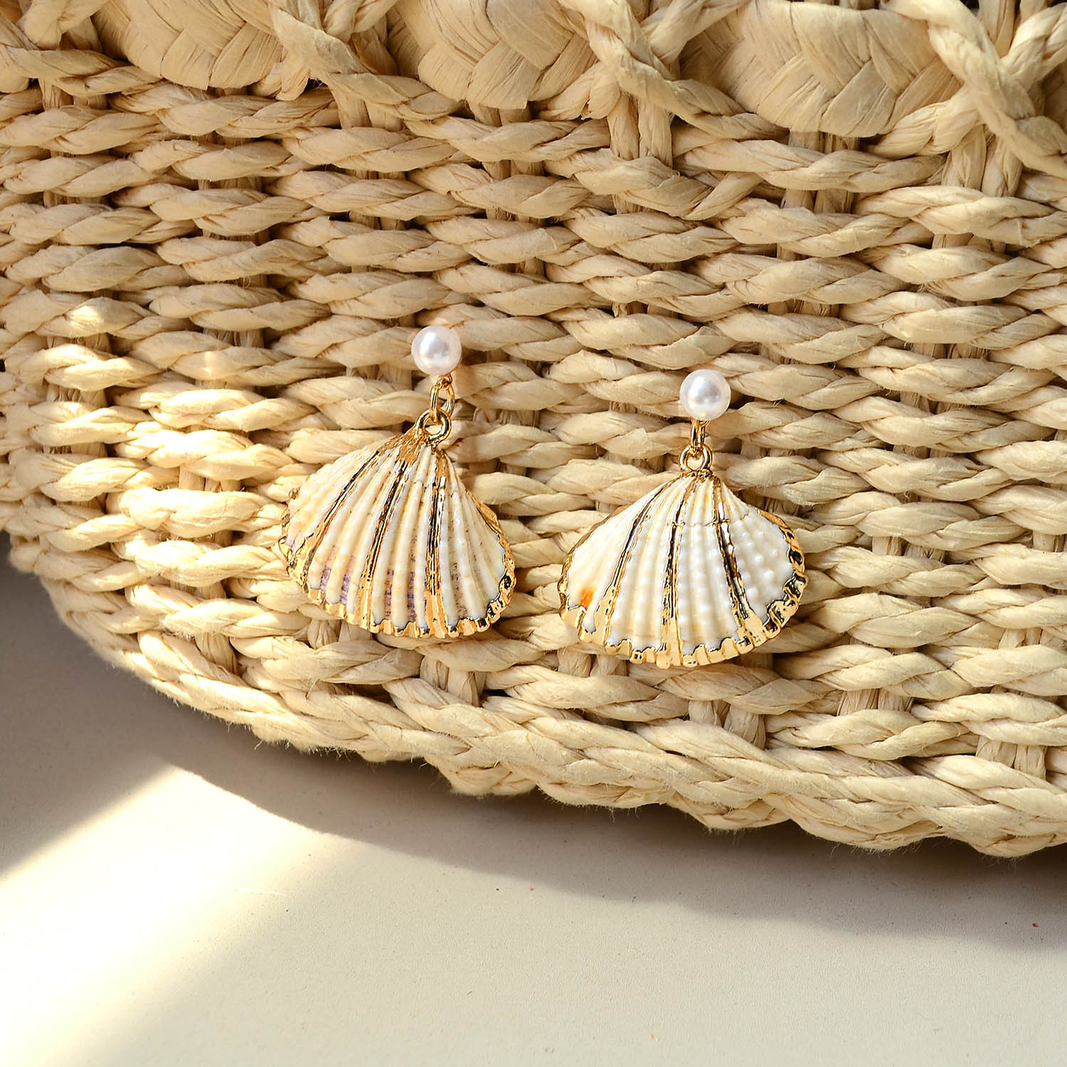 New Shell Conch Earrings Exaggerated Earrings Women Bohemian Beach Vacation Style Jewelry