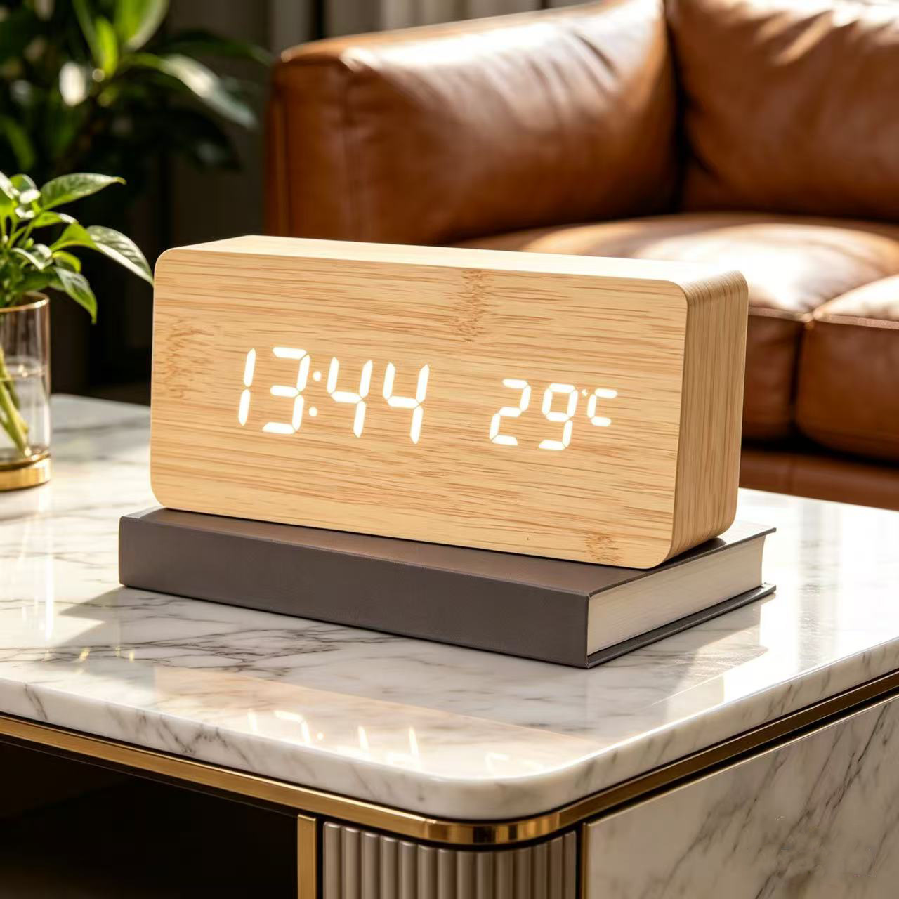 Silent wake-up triangular wooden clock, LED wooden clock, electronic thermometer, desktop digital alarm clock